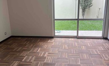 VENDO CASA DE 3 PISOS SAN BORJA