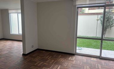 VENDO CASA DE 3 PISOS SAN BORJA