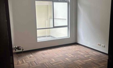 VENDO CASA DE 3 PISOS SAN BORJA