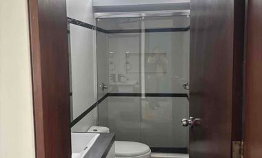 VENDO CASA DE 3 PISOS SAN BORJA