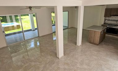 Casa Nueva en Venta en Fracc. Burgos de Bugambilias