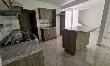 Casa Nueva en Venta en Fracc. Burgos de Bugambilias