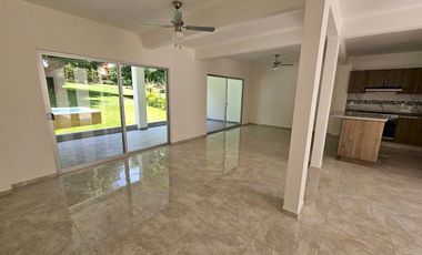 Casa Nueva en Venta en Fracc. Burgos de Bugambilias