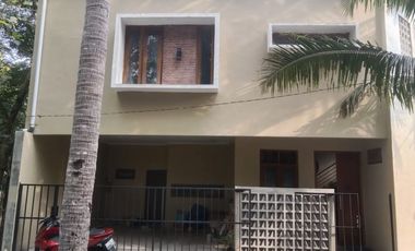 Rumah Tinggal 2 Lantai Semi Furnish Lokasi Balecatur Gamping Sleman