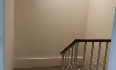 Casa de 4 dormitorios 4 baños en  Conjunto privado Calderon