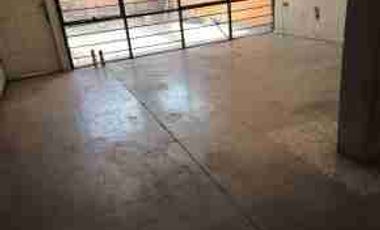 Casa en venta para remodelar en Viaducto Piedad.