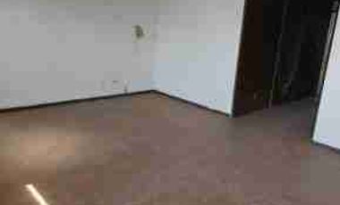 Casa en venta para remodelar en Viaducto Piedad.