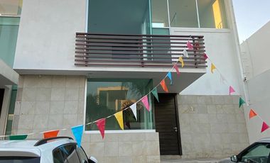 CASA EN VENTA BOSQUE STA ANITA CONDO REAL DEL BOSQUE TLAJOMULCO