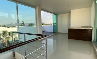 CASA EN VENTA BOSQUE STA ANITA CONDO REAL DEL BOSQUE TLAJOMULCO