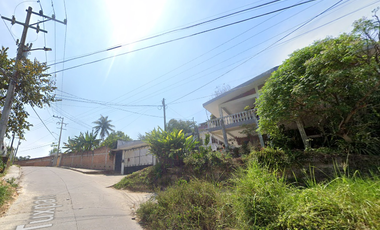 Casa A Precio De Remate Bancario En C. Tuxpan, Benito Juárez, Papantla de Olarte, Ver.