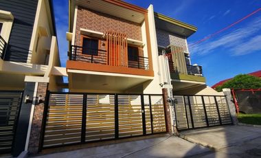 FOUR (4) UNITS STUNNING BRAND NEW TOWNHOUSE FOR SALE IN BETTER LIVING PARANAQUE