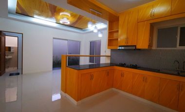 FOUR (4) UNITS STUNNING BRAND NEW TOWNHOUSE FOR SALE IN BETTER LIVING PARANAQUE