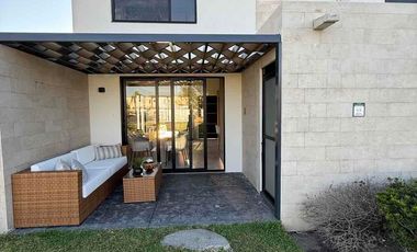 CASA EN VENTA EN XOCHITEPEC MORELOS CON 14 AMENIDADES SEGURIDAD Y PLUSVALIA