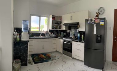 HOUSE AND LOT FOR SALE IN VALENCIA ID 15026