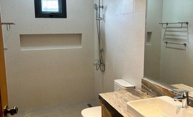 5 BEDROOM FOR SALE IN LAKEVIEW HEIGHTS TAGAYTAY