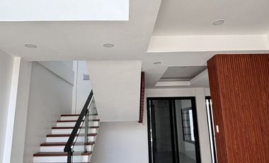 BF Homes Kanluran | Five Bedroom 5BR House and Lot for Sale in BF Homes Kanluran, BF Homes Parañaque City