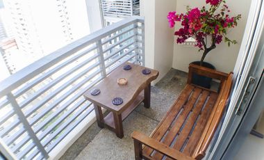 Makati City, Studio Condo Unit in Greenbelt Chancellor along Legazpi Village