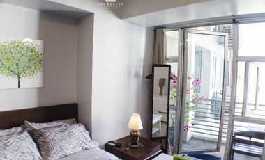 Makati City, Studio Condo Unit in Greenbelt Chancellor along Legazpi Village