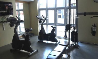 Makati City, Studio Condo Unit in Greenbelt Chancellor along Legazpi Village