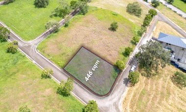 The Peak at Havila Corner Lot for Sale in Rizal Facing City view