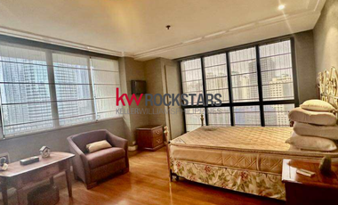 300 sqm. Luxury 4 Bedroom Bi-Level Unit For Sale at Skyland Plaza Tower Makati