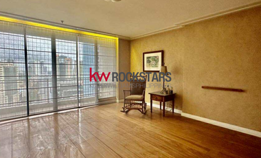 300 sqm. Luxury 4 Bedroom Bi-Level Unit For Sale at Skyland Plaza Tower Makati