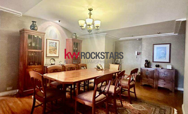 300 sqm. Luxury 4 Bedroom Bi-Level Unit For Sale at Skyland Plaza Tower Makati