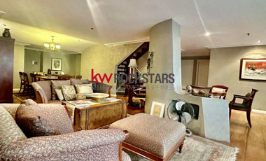 300 sqm. Luxury 4 Bedroom Bi-Level Unit For Sale at Skyland Plaza Tower Makati