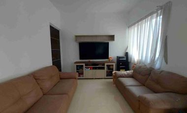 Dijual Cepat Rumah 3 Lantai Semi Furnished Mega Cinere