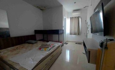 Dijual Cepat Rumah 3 Lantai Semi Furnished Mega Cinere