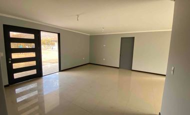 Parcela con casa, Rol propio luz y agua