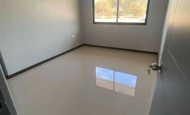 Parcela con casa, Rol propio luz y agua