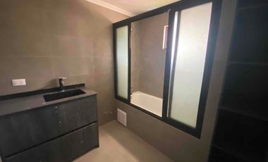 Parcela con casa, Rol propio luz y agua