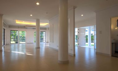 Lakeside Villa 1: 1.5 rai  650sqm. 5bed 5bath 180,000/mth. Am: 065619----