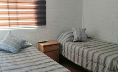 ALOJAMIENTOS Y CASAS PARA TRABAJADORES