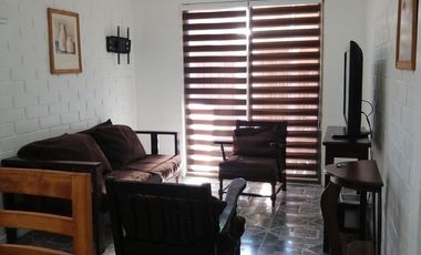 ALOJAMIENTOS Y CASAS PARA TRABAJADORES