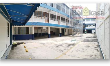 Venta de inmueble comercial en bosques de Aragón