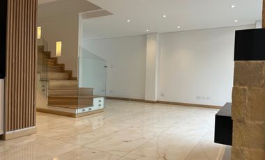 VENDO CASA CHIA – CUNDINAMARCA.