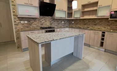 Departamento en venta, isla mocoli - Samborondón