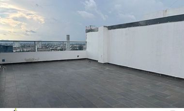 Penthouse en Venta - Torre La Cima