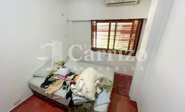 CASA EN VENTA RAWSON AL 600