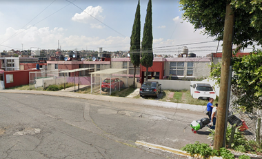 Casa en condominio en venta Col. Jardines de la Cañada Tultitlan