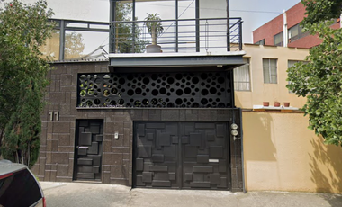 CASA EN REMATE EN VENUSTIANO CARRANZA JARDIN BALBUENA