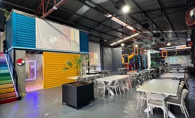 ¡Bodega / Salón de Fiestas en Venta!