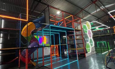 ¡Bodega / Salón de Fiestas en Venta!