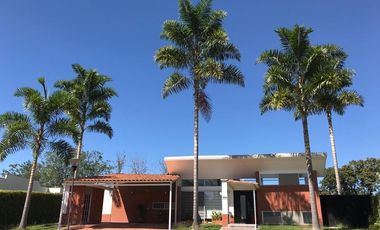 VENDO HERMOSA CASA CAMPESTRE EN EL CONJUNTO EL TIGRE
