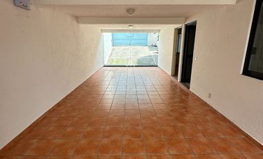 CASA EN RENTA EN JARDINES DE BELLAVISTA