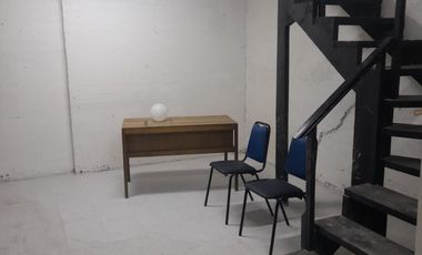 Local Comercial en Parque Italia – 2 Plantas / 75 m²