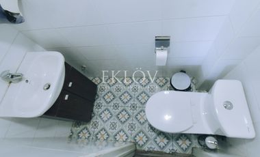 Oficina en barrio puerto, Valparaiso con vista al mar