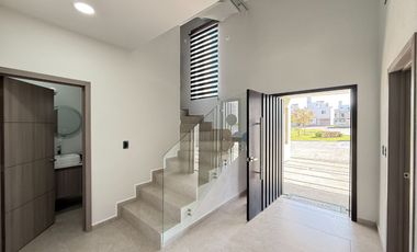 CASA EN VENTA EN ALTARA RESIDENCIAL